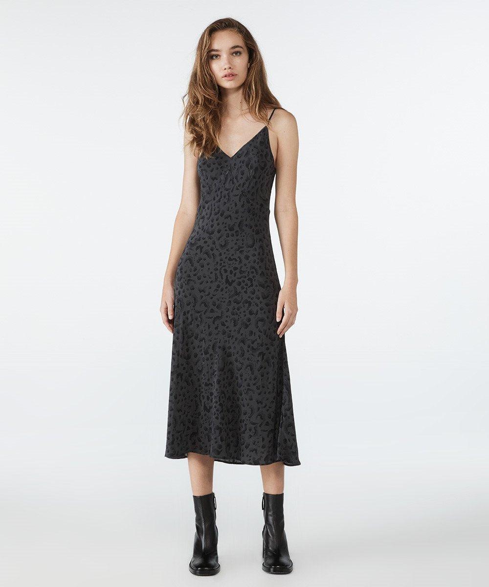 ARKANUM DRESS Female Product Image