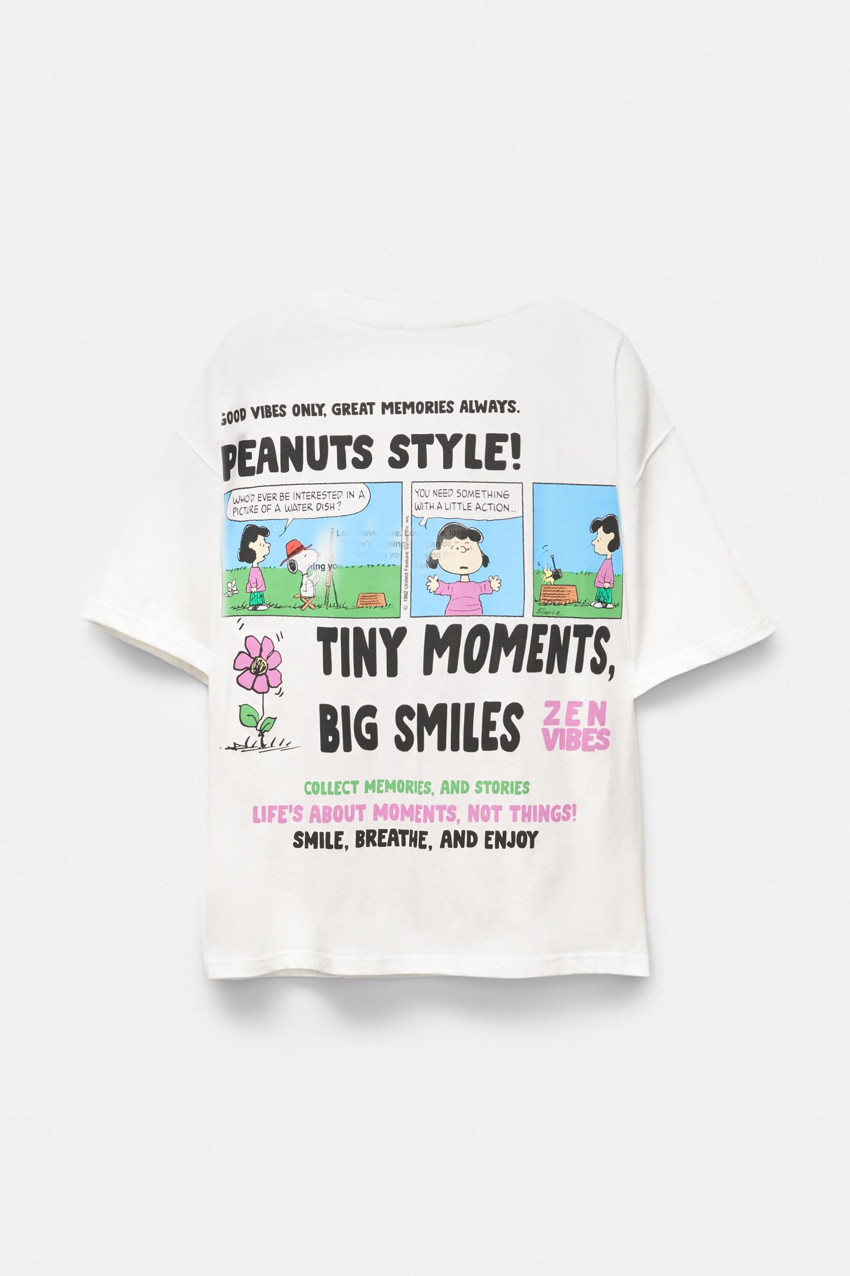 White Peanuts T-shirt Product Image