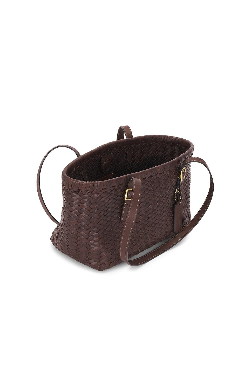 Swing Tote Coach Product Image