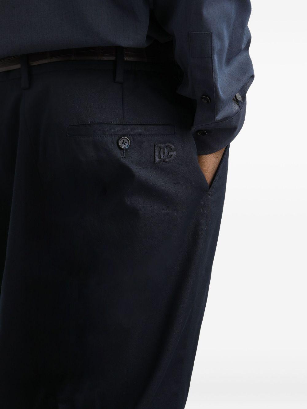 pleated trousers Product Image