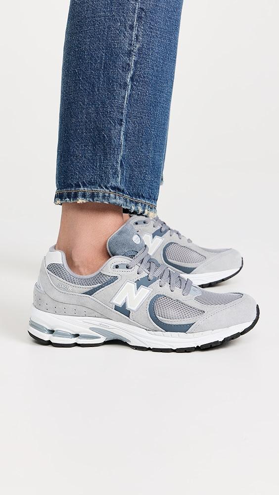 New Balance 2002R Unisex Sneakers Product Image