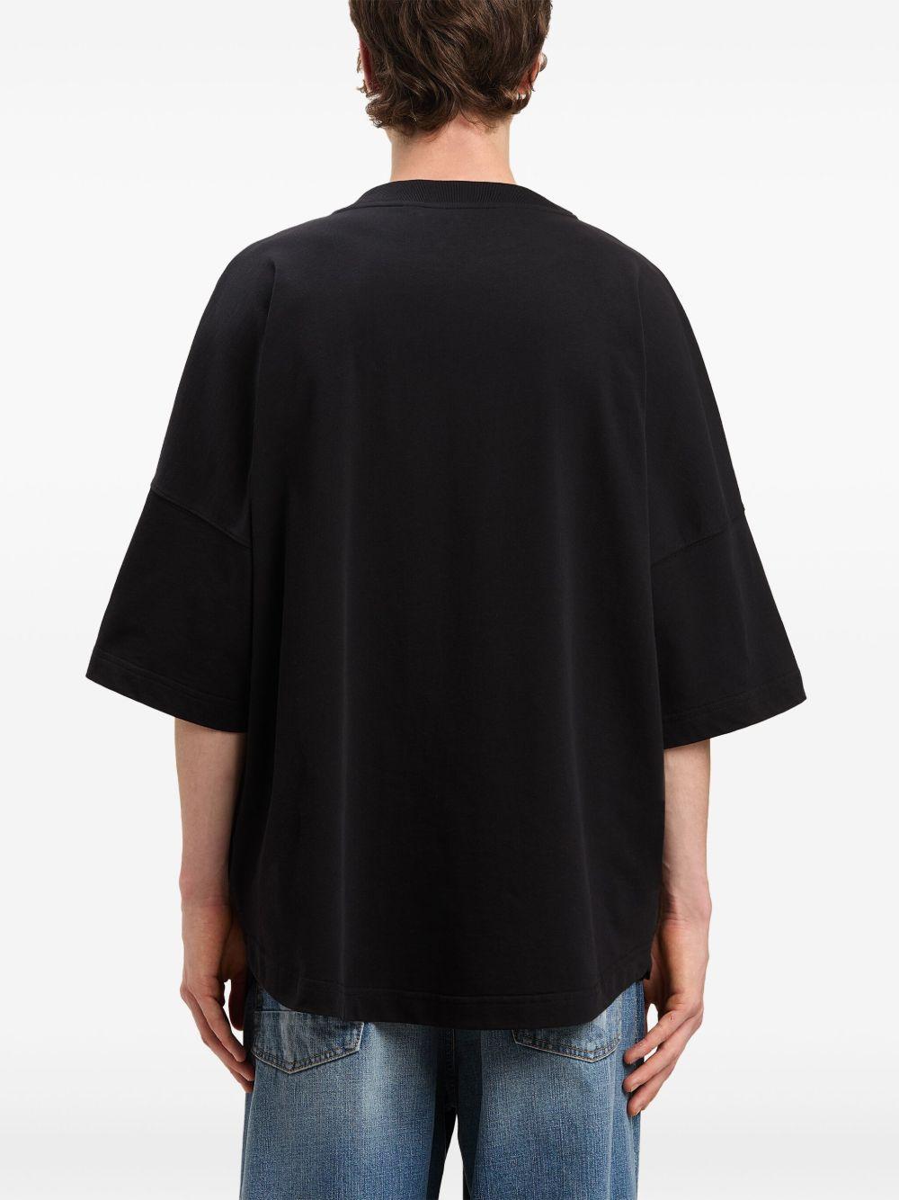 Bear In Mind T-shirt Product Image