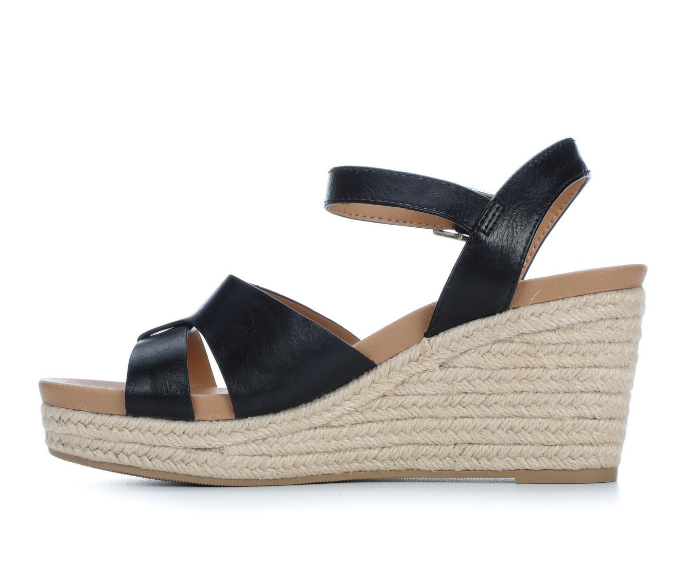 Women's Vintage 7 Eight Front-S Wedge Sandals Product Image