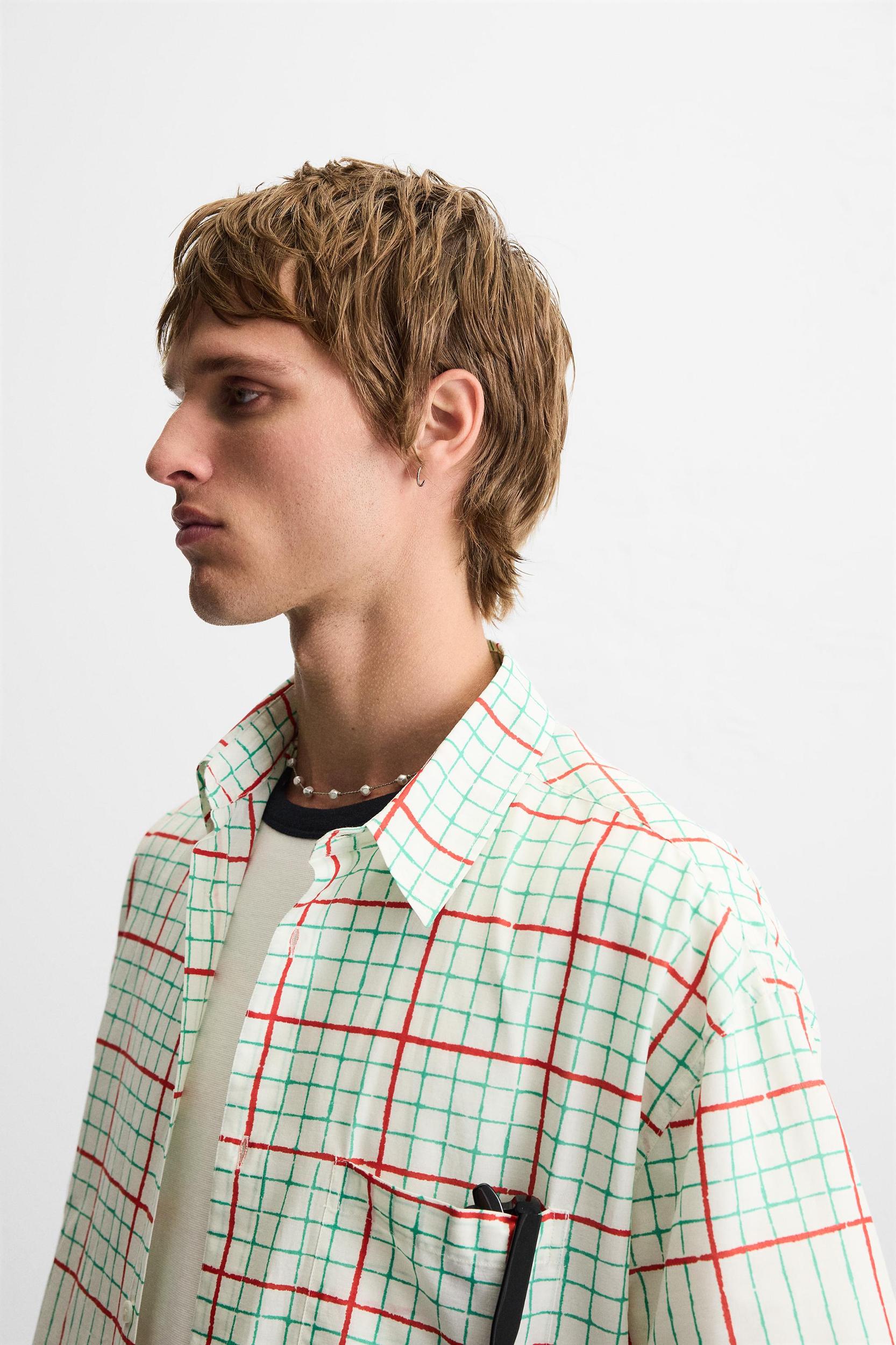 BOXY FIT PLAID SHIRT Product Image