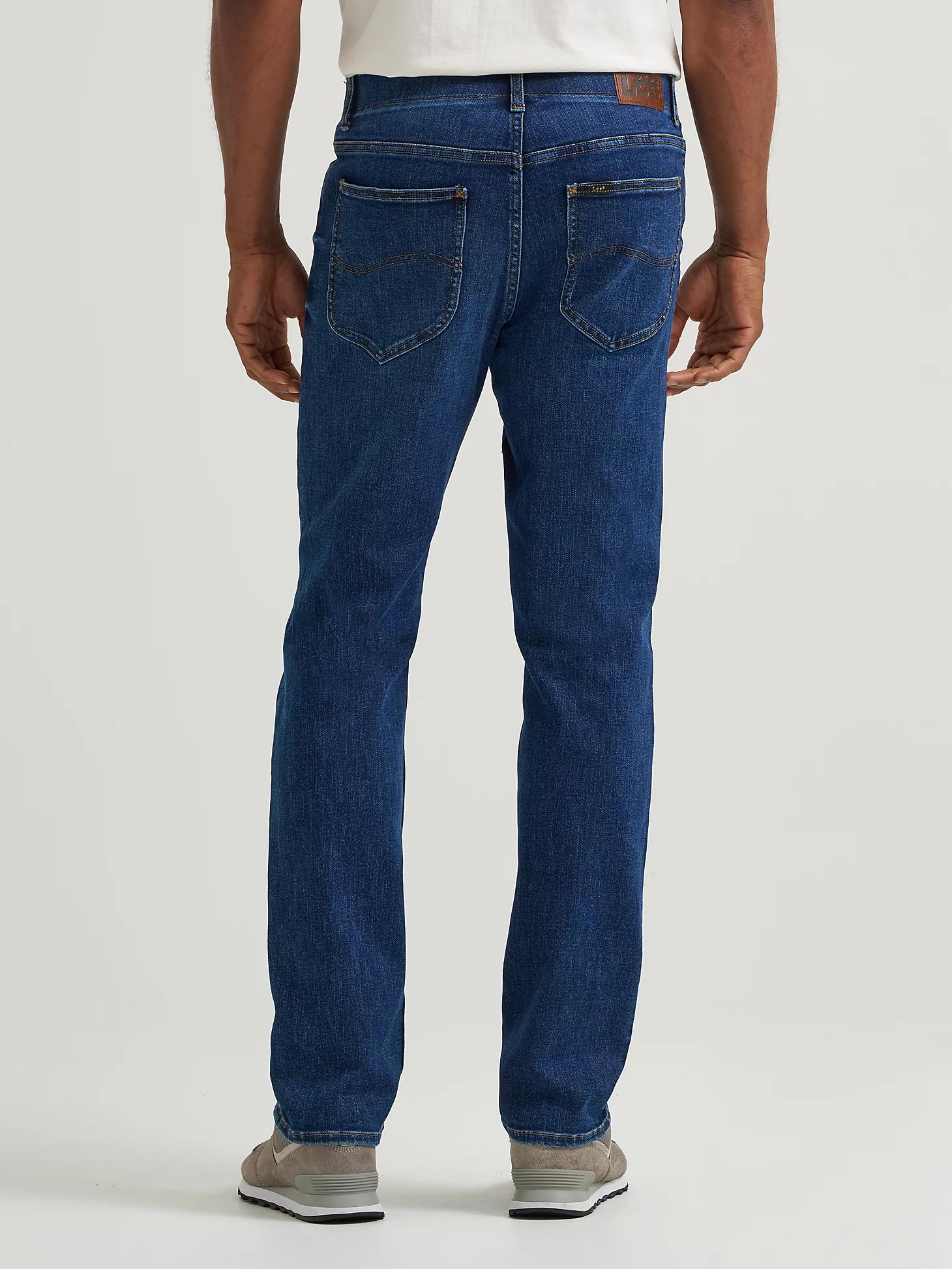 Men's Extreme Motion Slim Straight Jean | Lee® Product Image