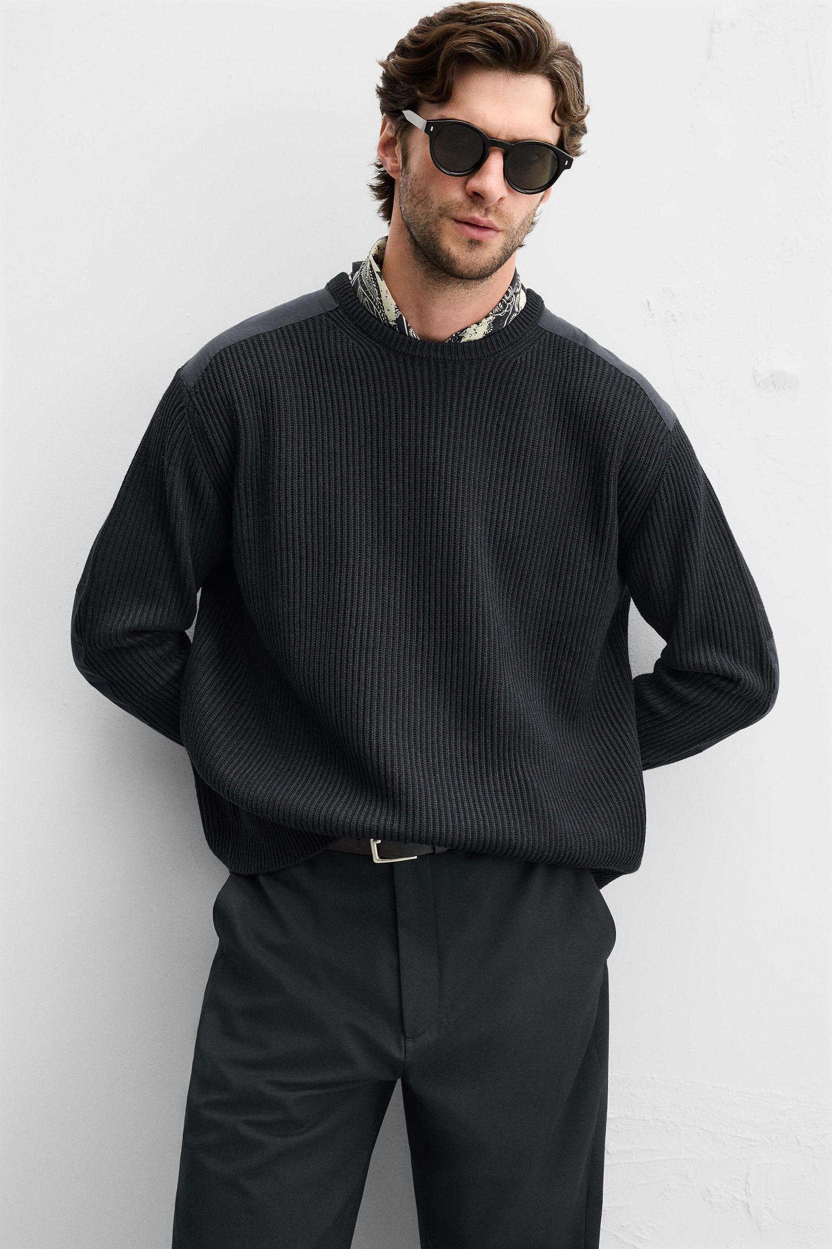 MATCHING PATCH SWEATER Product Image