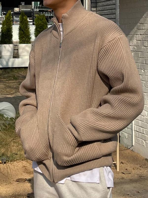 Men's Solid Dual Pocket Zip Up Sweater Product Image