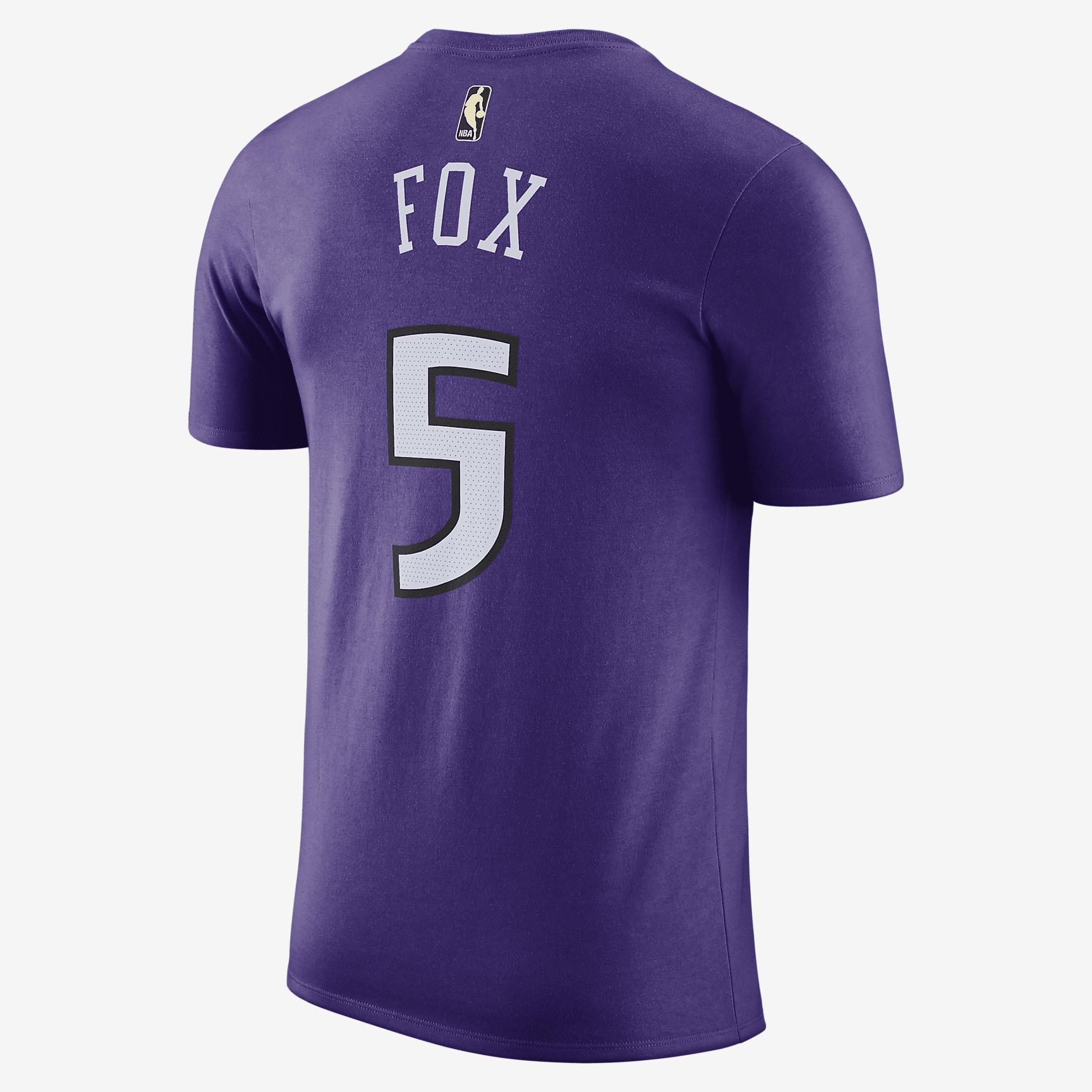 De'Aaron Fox Sacramento Kings Essential Hardwood Classics Nike Men's NBA T-Shirt Product Image