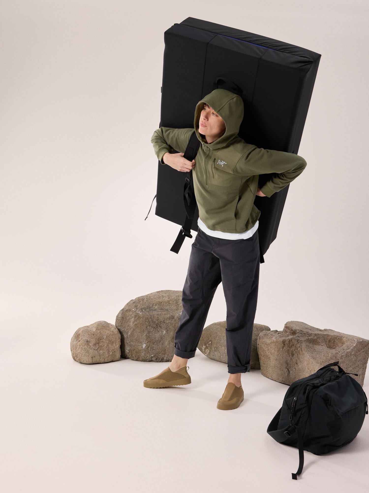 Aestas Pullover Hoody Women's Product Image