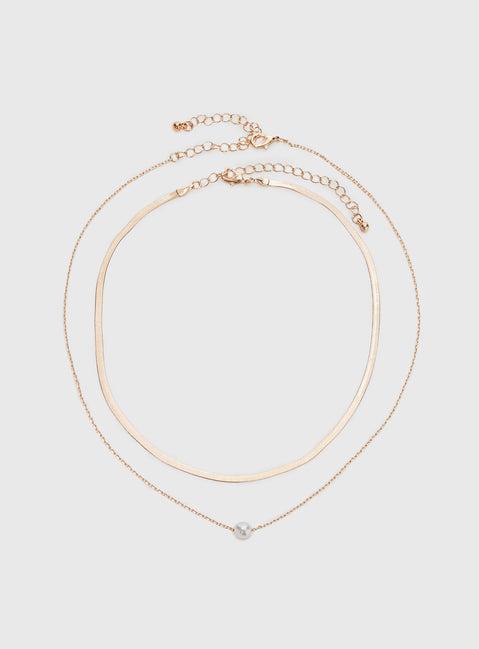 Capriana Necklace Gold Product Image