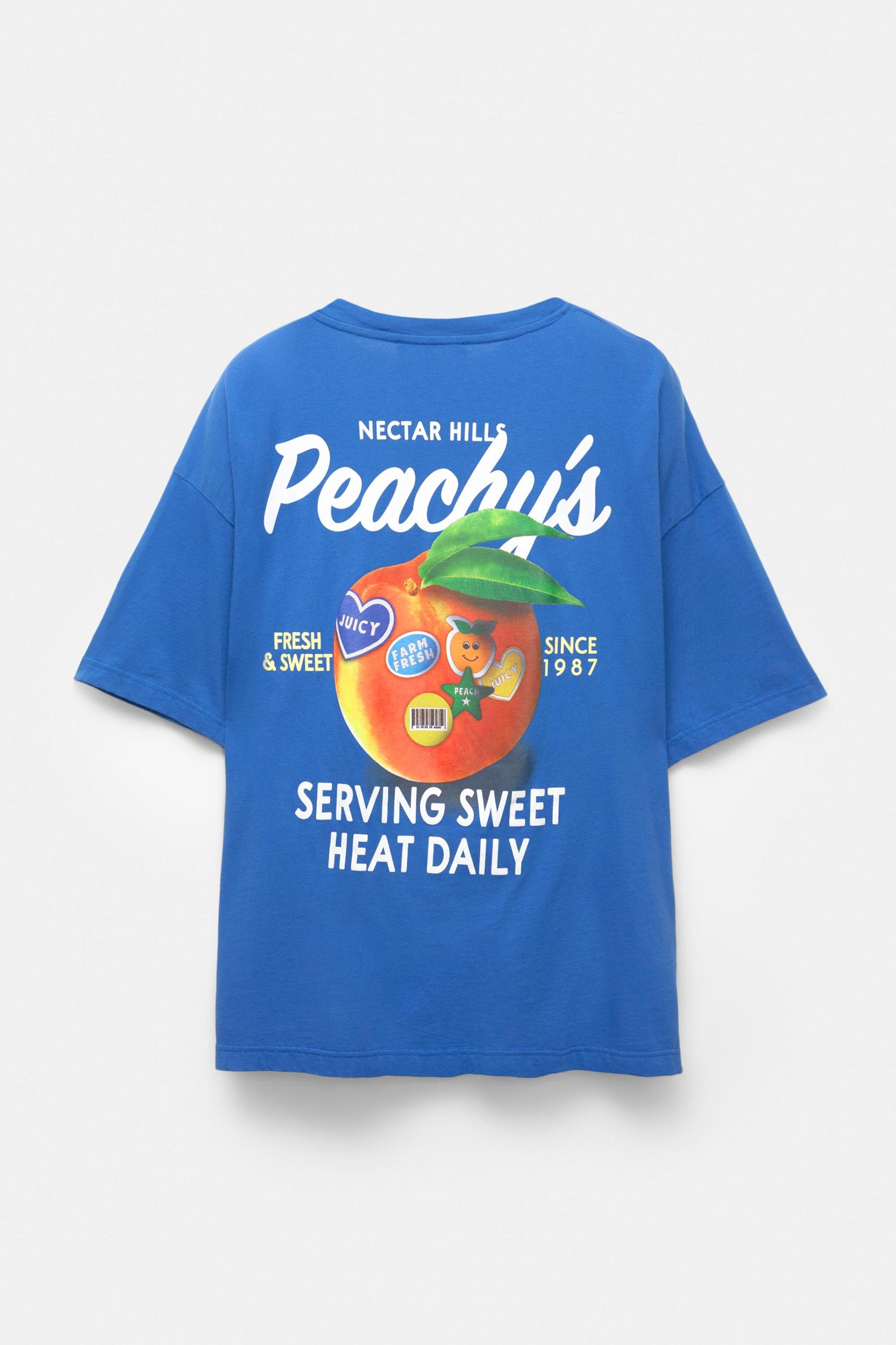 T-shirt with peaches Product Image