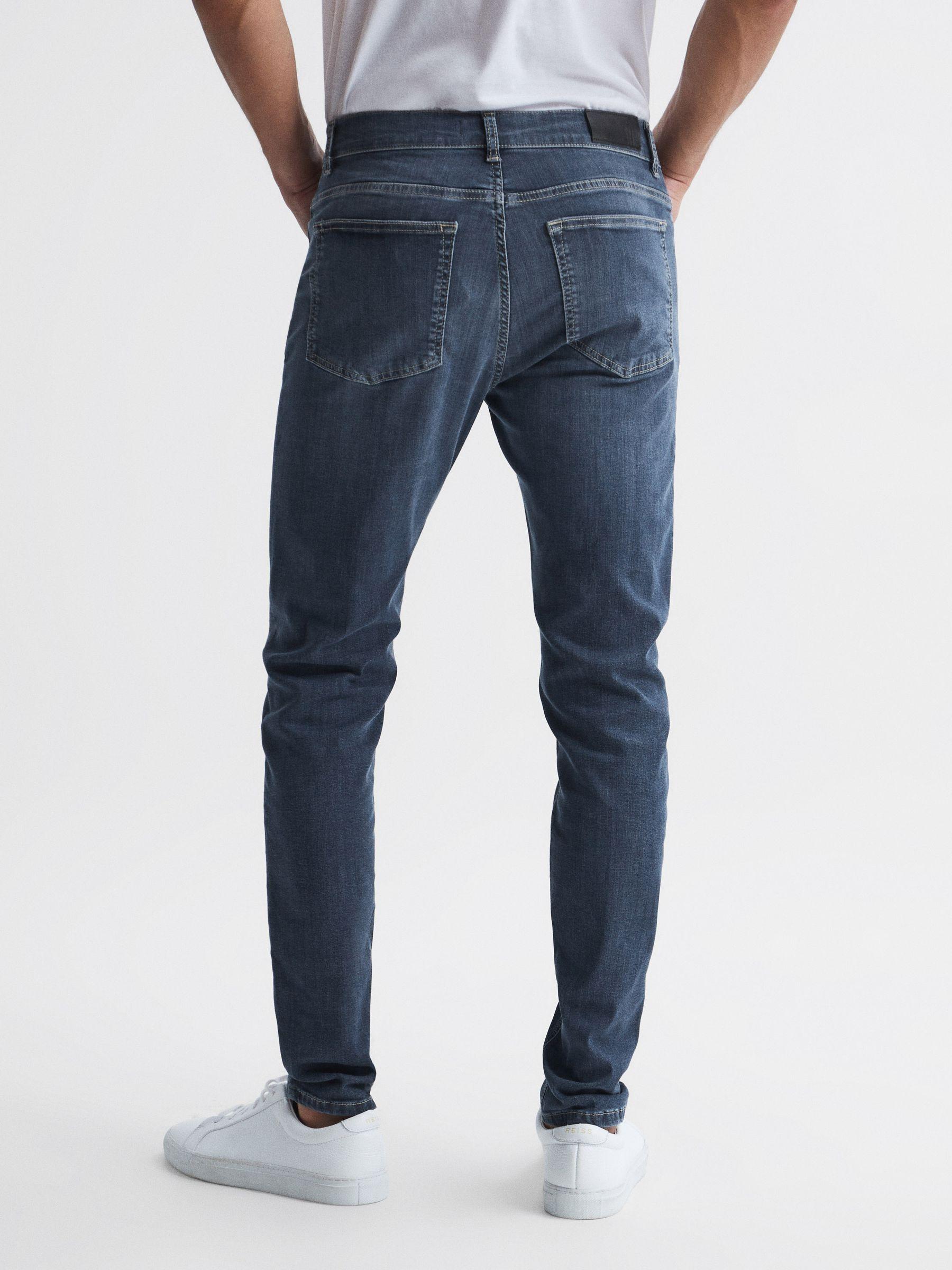 Jersey Slim Fit Washed Jeans in Washed Indigo Product Image