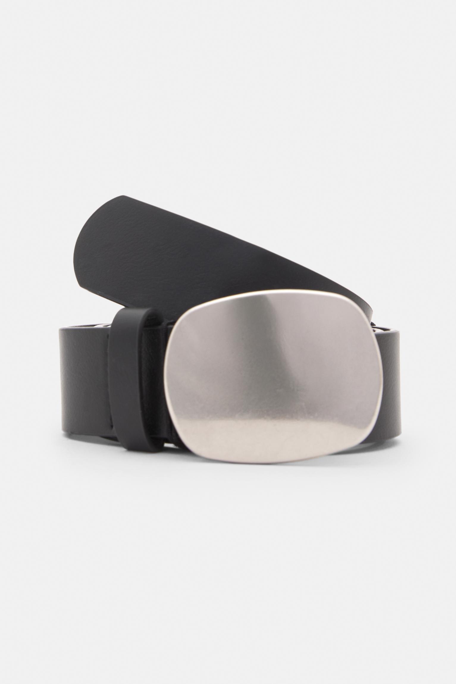 Thin faux leather belt Product Image