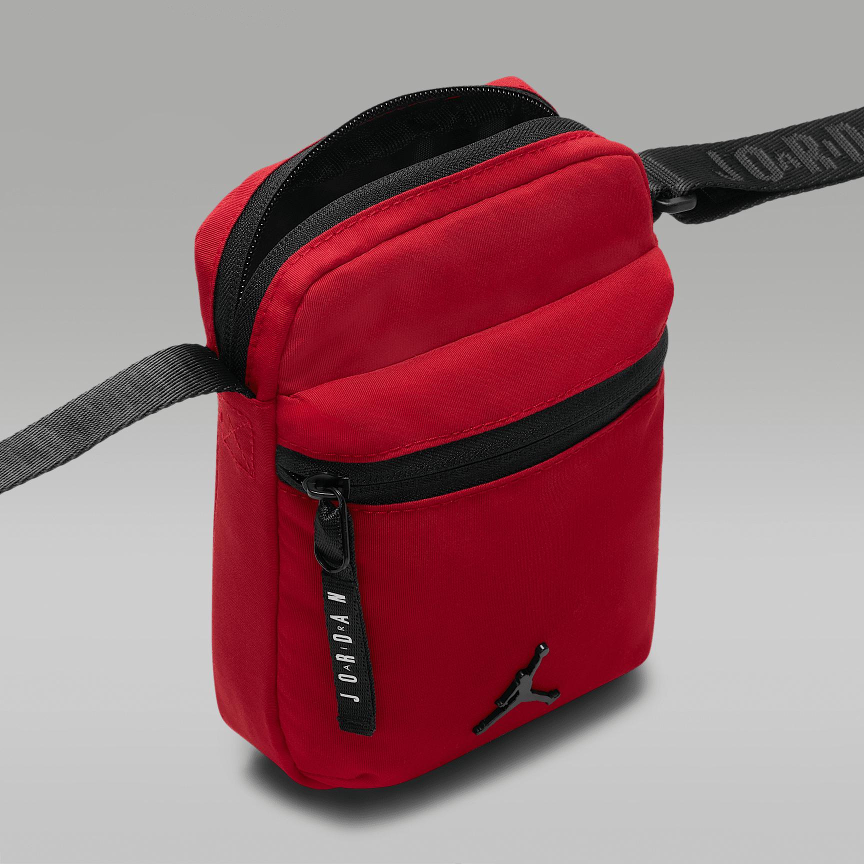 Jordan Festival Bag Product Image