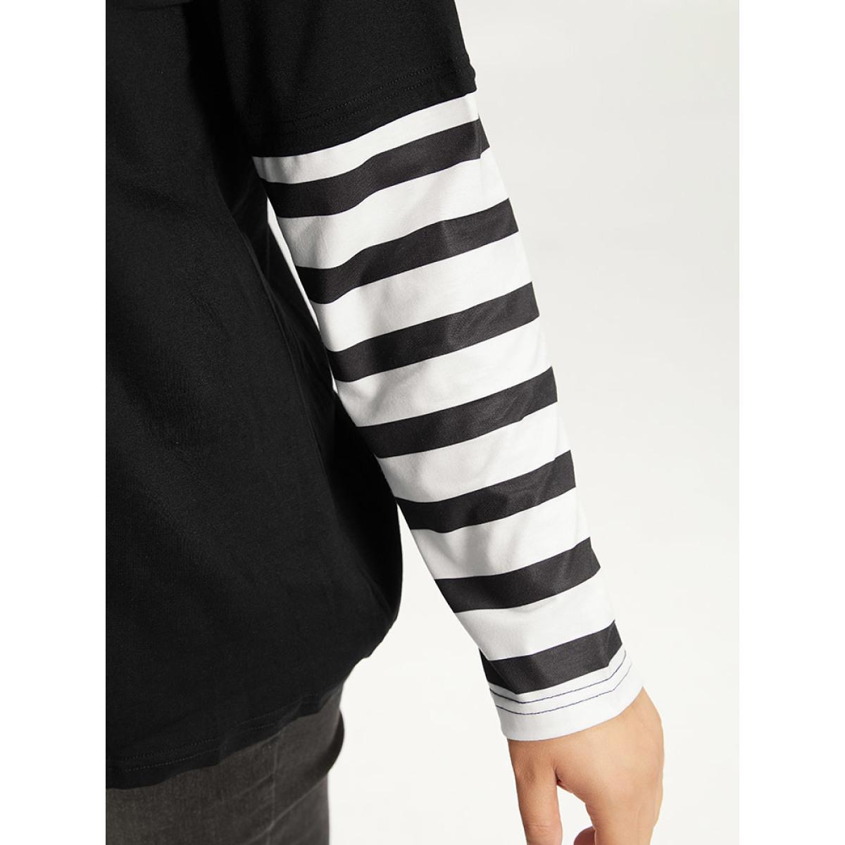 Plus Size Halloween Striped & Skull Print Patchwork T-shirt Black Women Casual Printed Halloween Festival-Halloween T-shirts BloomChic 28/5X Product Image