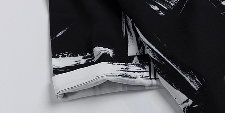 RT No. 2806 LOOSE GRAFFITI STYLE COLLAR SHIRT Product Image