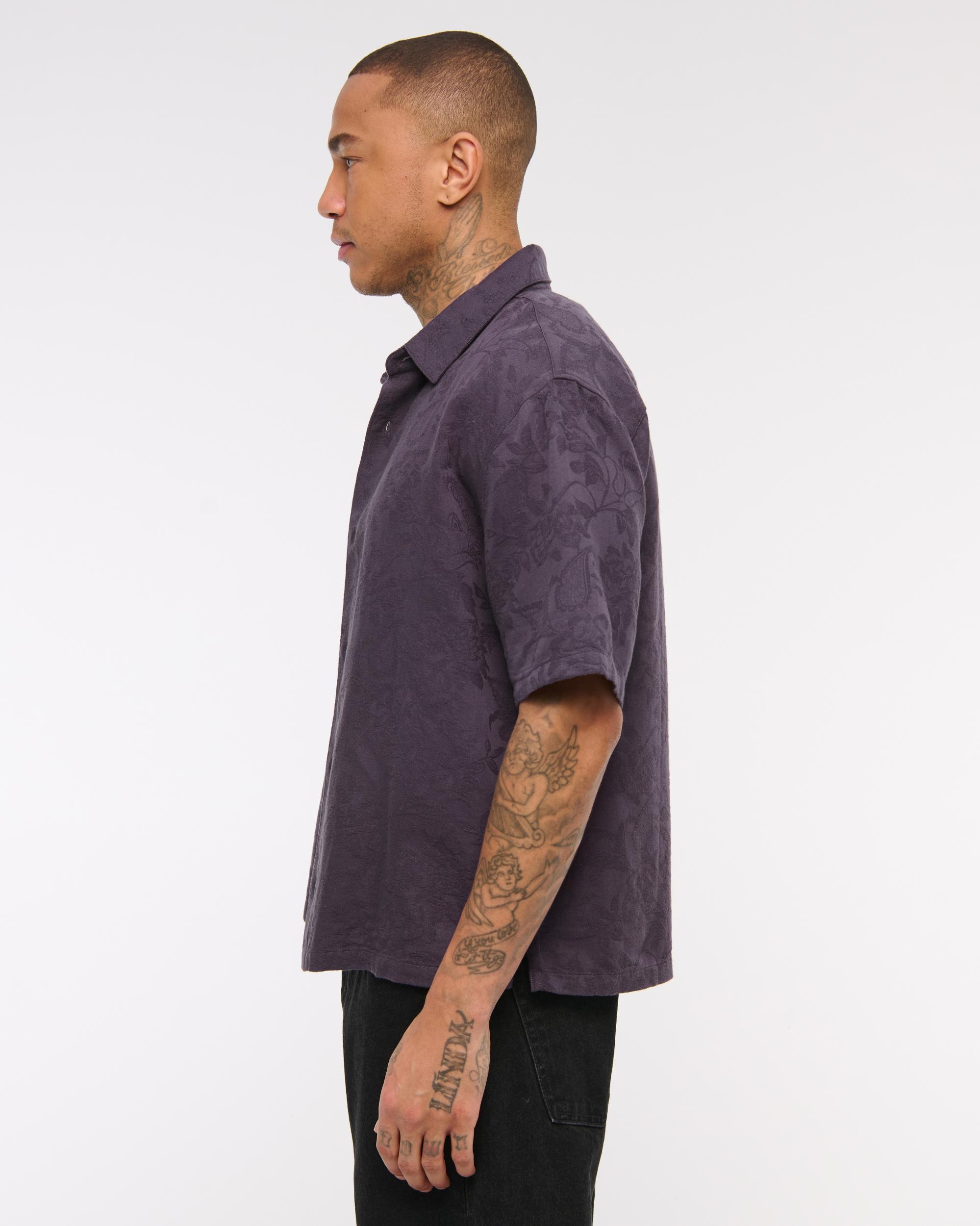 Short-Sleeve Cropped Jacquard Button-Up Shirt Product Image