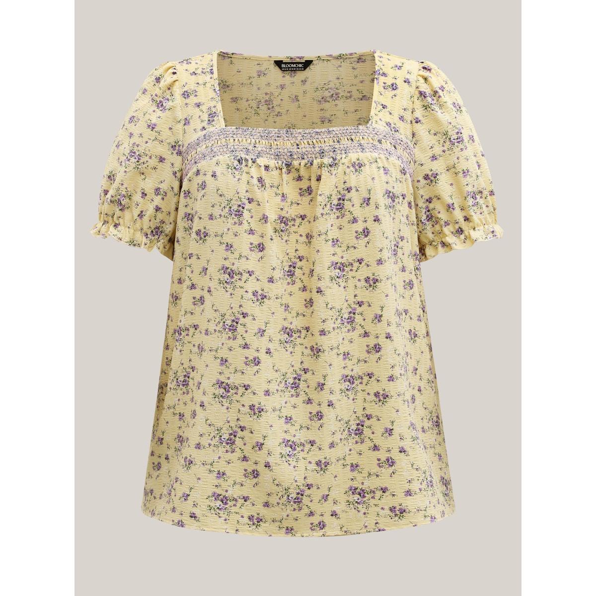 Plus Size Lightyellow Floral Print Shirred Neck Color Contrast Blouse Women Short sleeve Square Neck Everyday-Elegant Blouses BloomChic 22-24/3X Product Image
