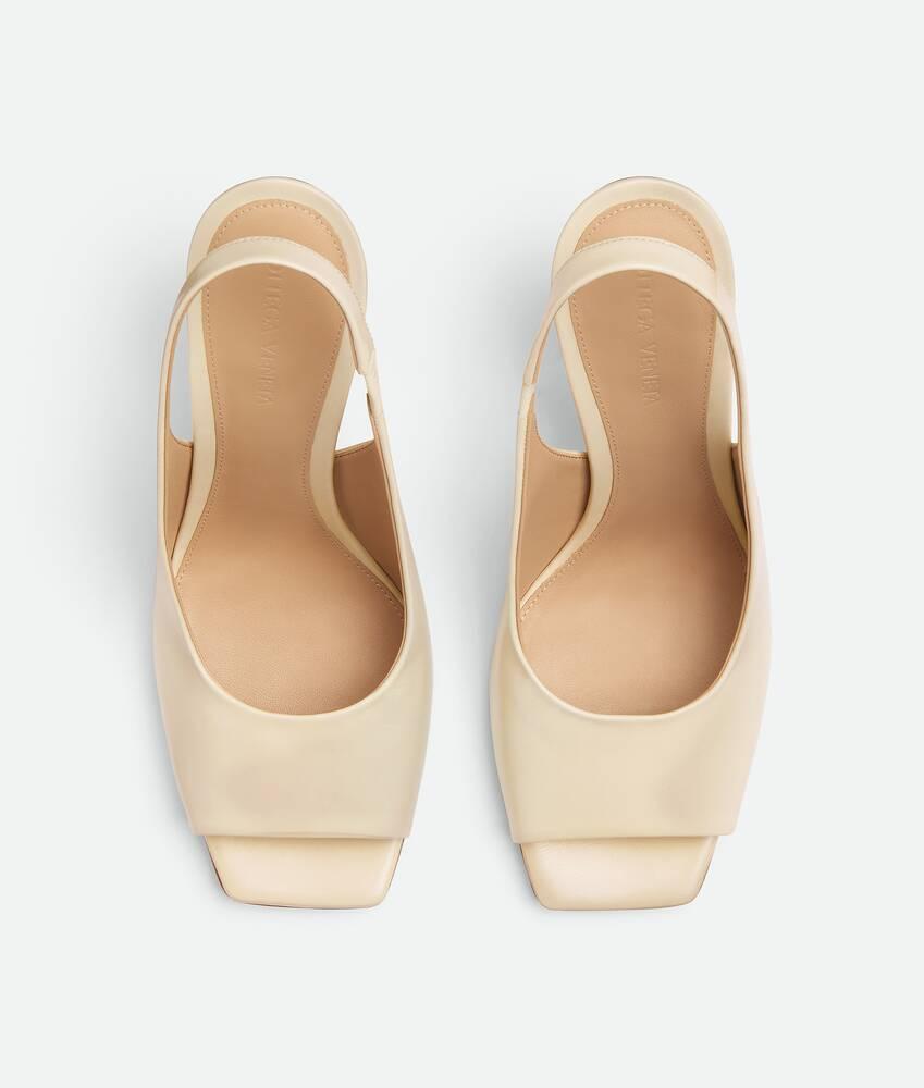 Women's Knot Sandal in Sea salt Product Image