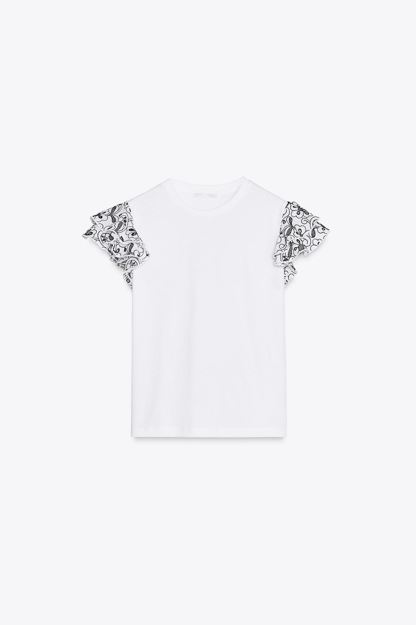 CONTRASTING EMBROIDERY T-SHIRT Product Image
