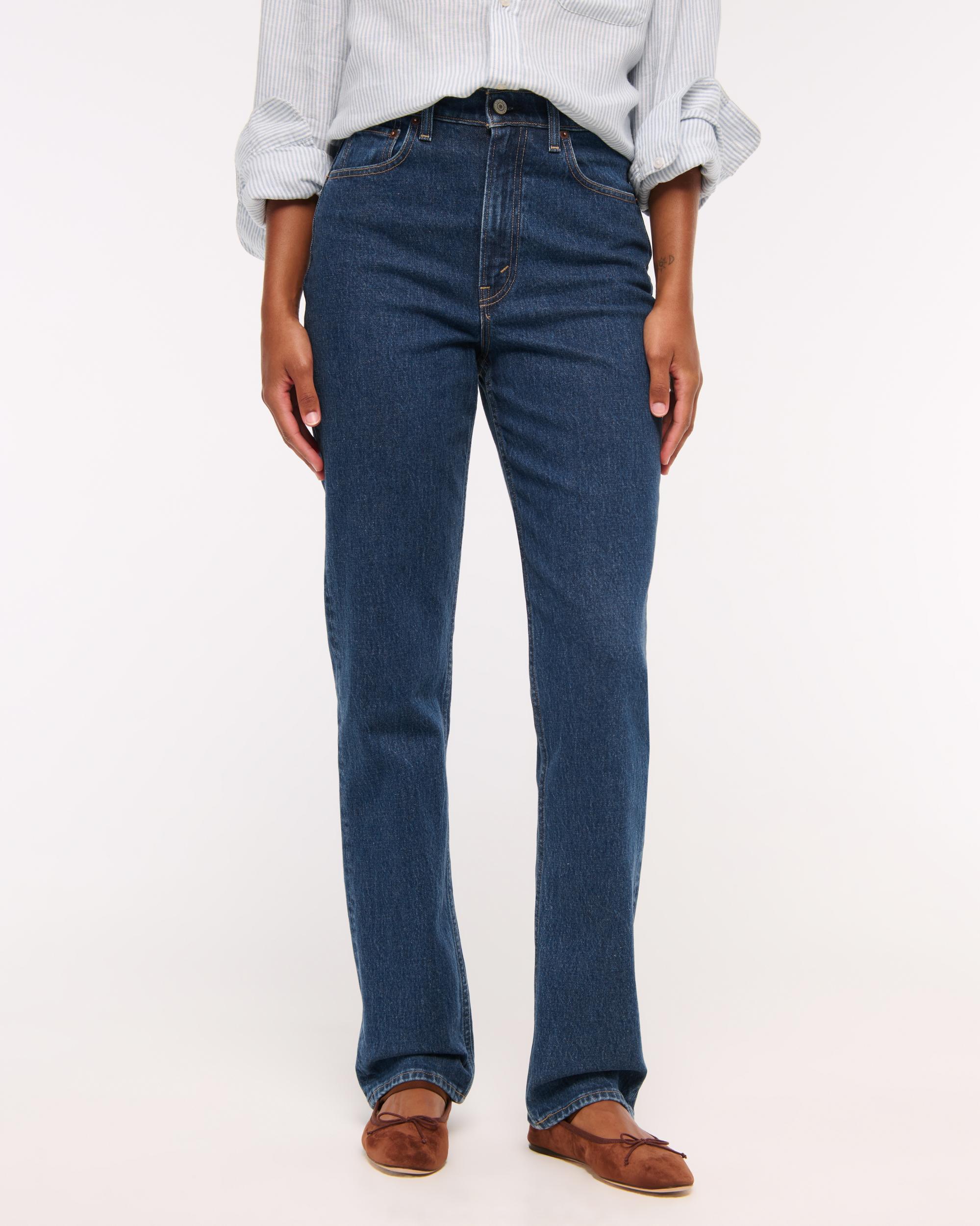 Curve Love Ultra High Rise 90s Straight Jean Product Image