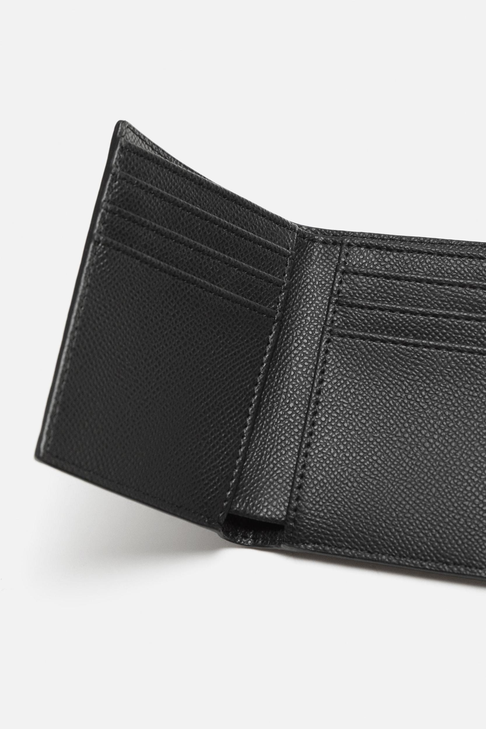 TEXTURED VERTICAL WALLET Product Image