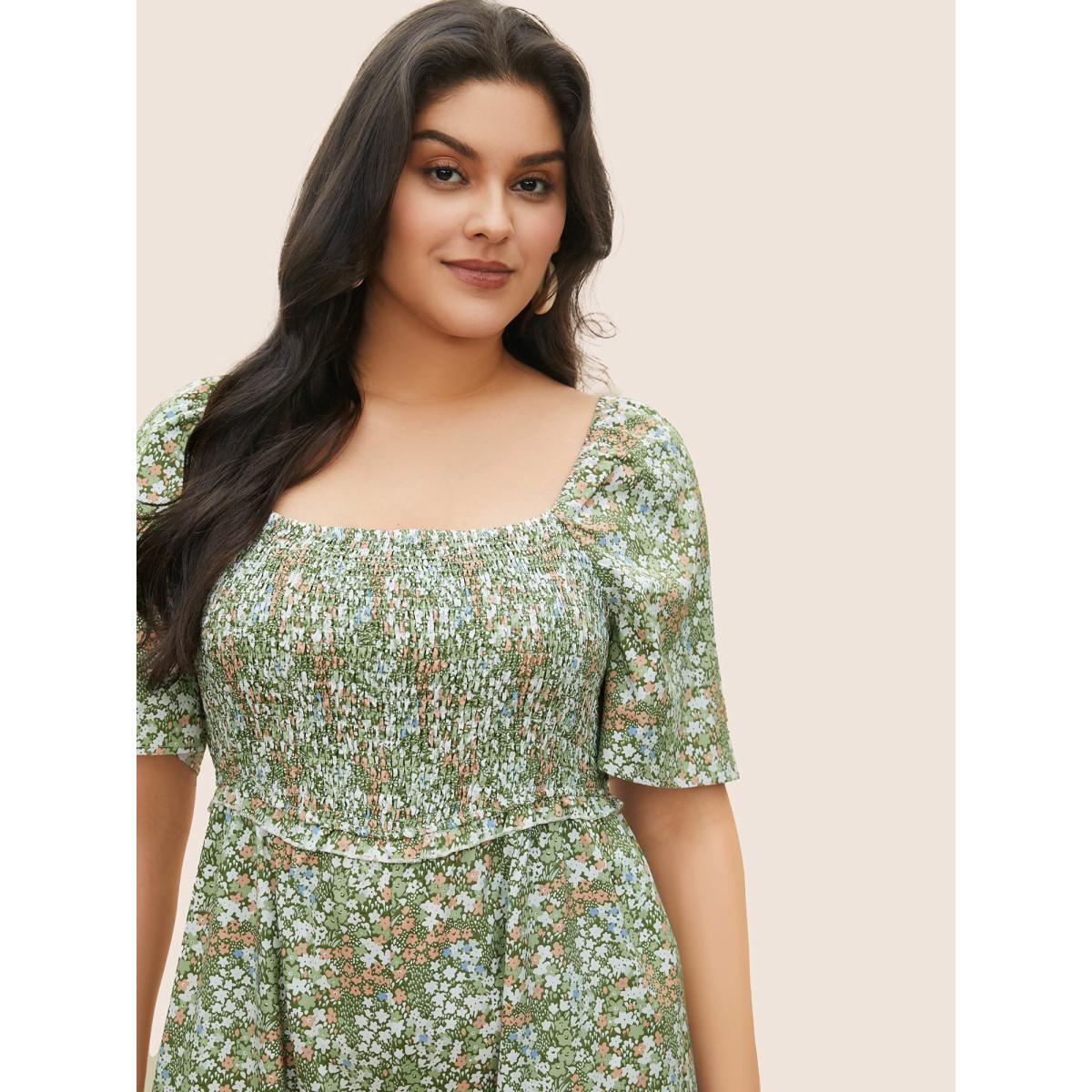 Plus Size Moss Ditsy Floral Shirred Patchwork Pocket Jumpsuit Women Elegant Half Sleeve Square Neck Everyday Loose Jumpsuits BloomChic 14-16/1X Product Image