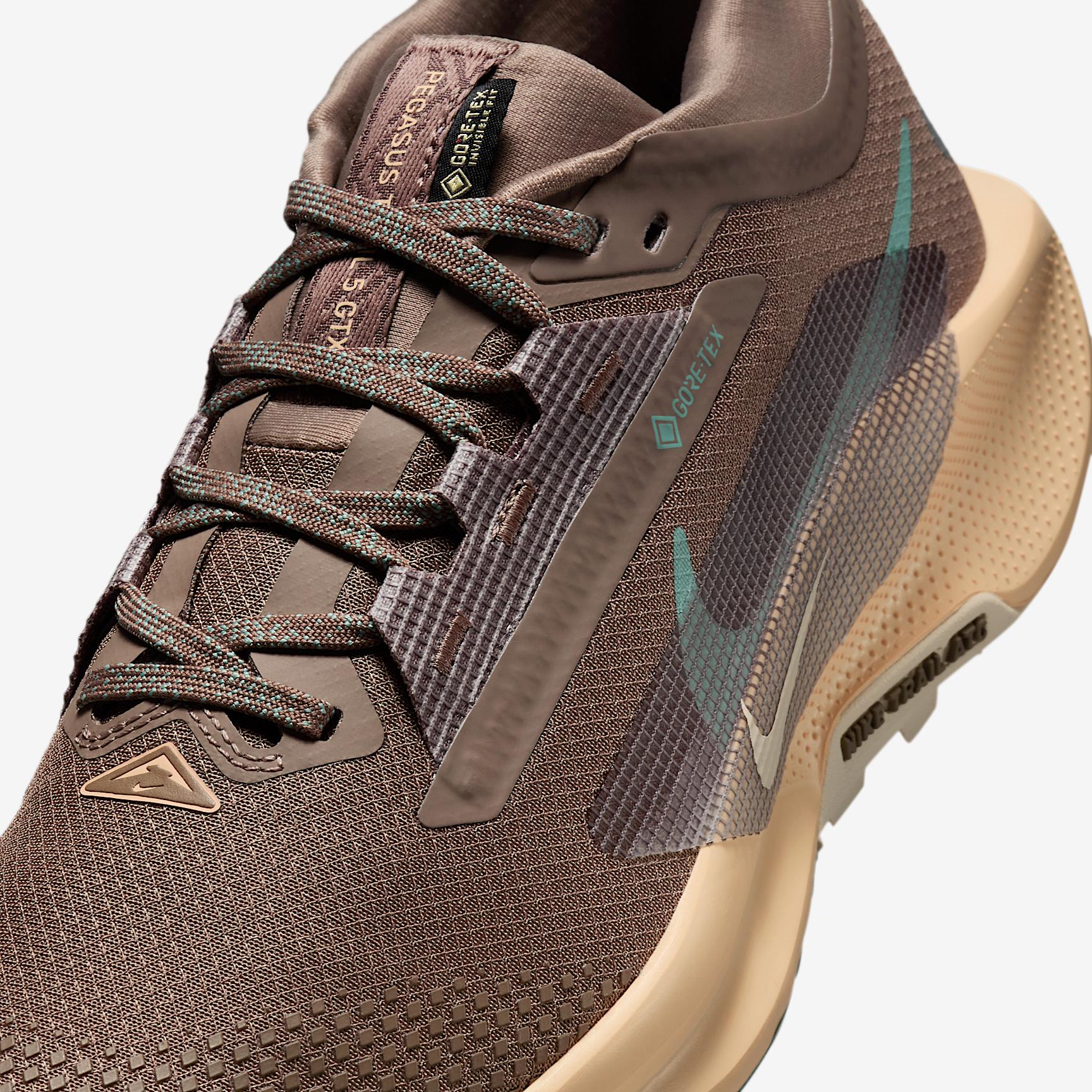 Nike Womens Pegasus Trail 5 GORE-TEX Waterproof Trail Running Shoes | FQ0912-200 Product Image