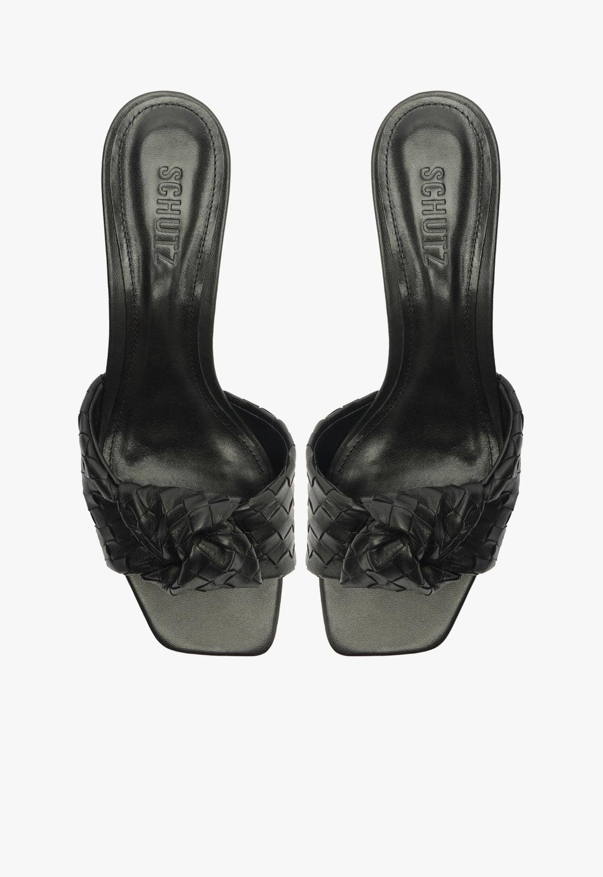 Kareena Knot Mule Sandal Product Image