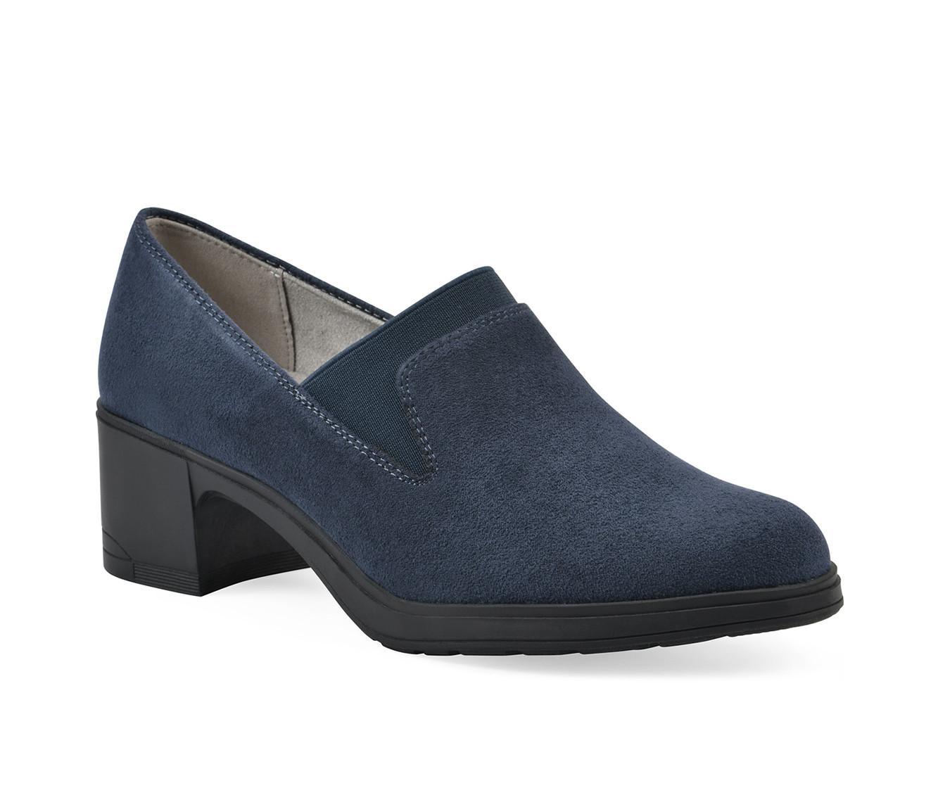 Women's Cliffs by White Mountain Hunton Shooties Product Image