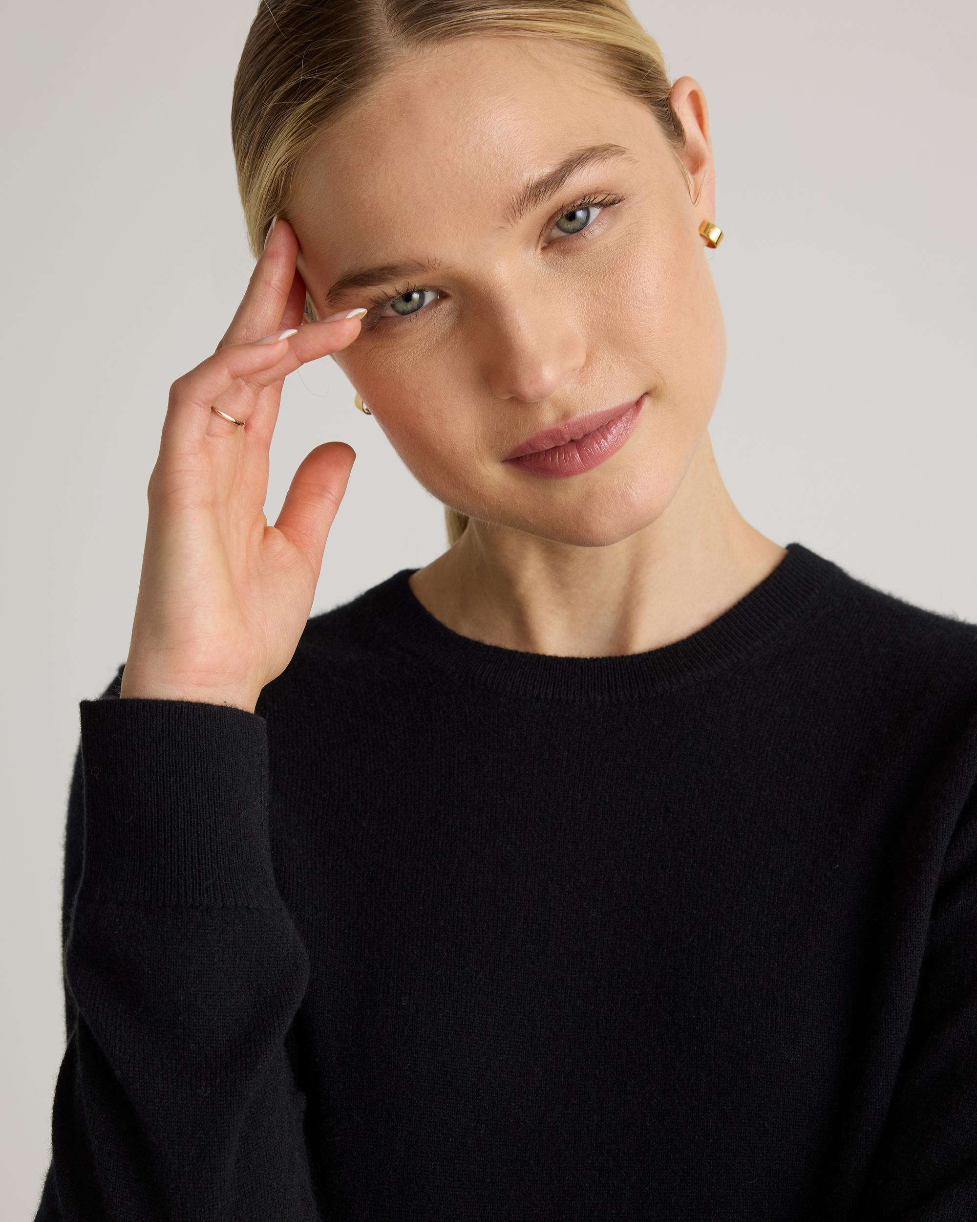 Quince | Women's Mongolian Cashmere Crewneck Sweater Product Image