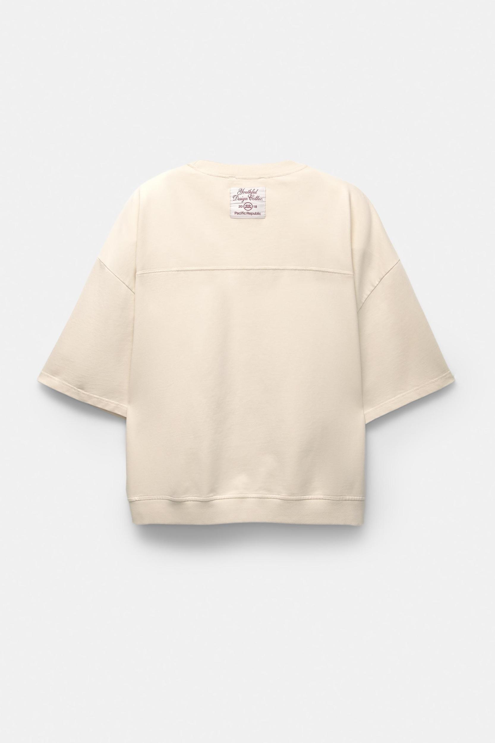 Oversize short sleeve sweatshirt Product Image