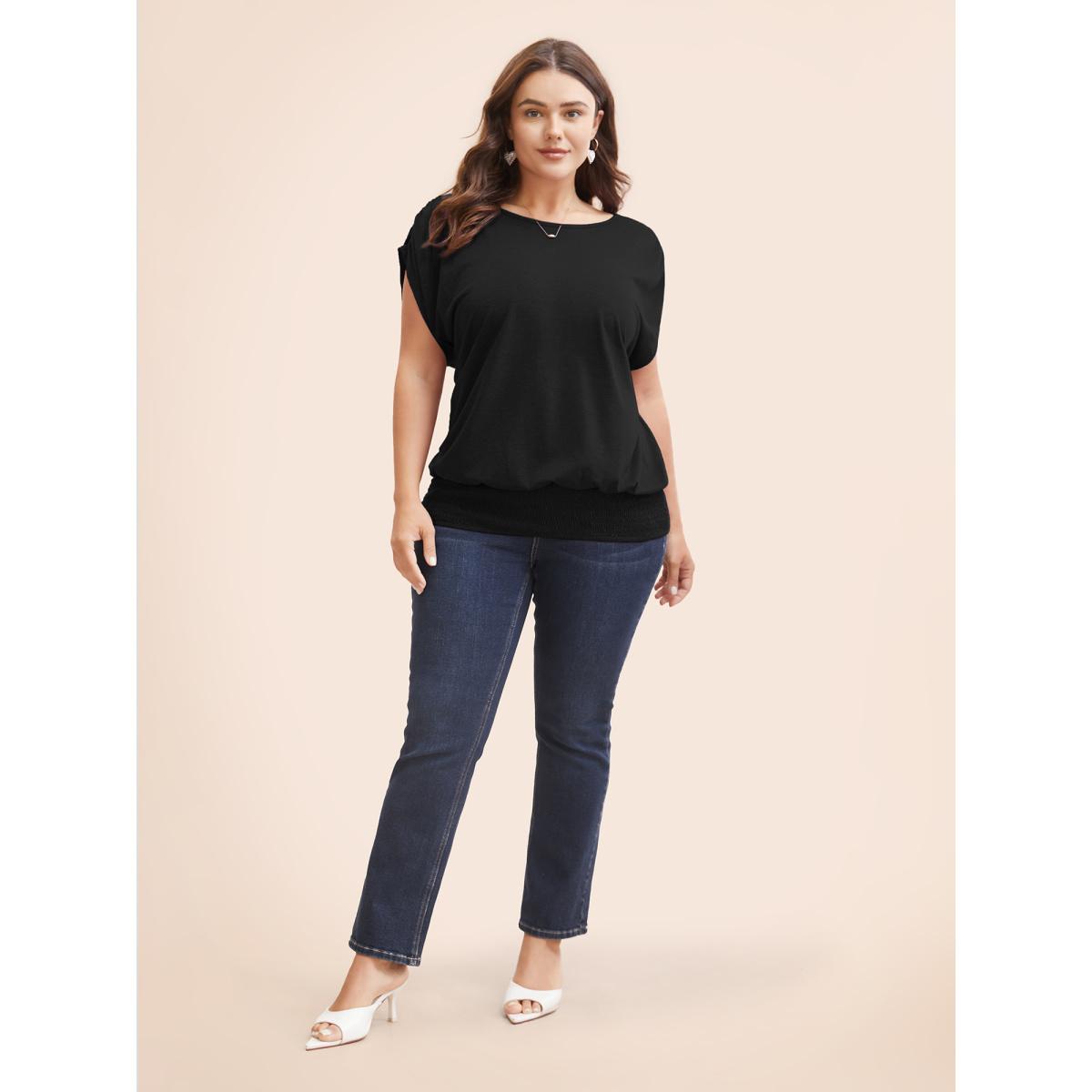 Plus Size Solid Ruched Batwing Sleeve Shirred Hem T-shirt Black Women Elegant Ruched Plain Boat Neck Everyday T-shirts BloomChic 18-20/2X Product Image