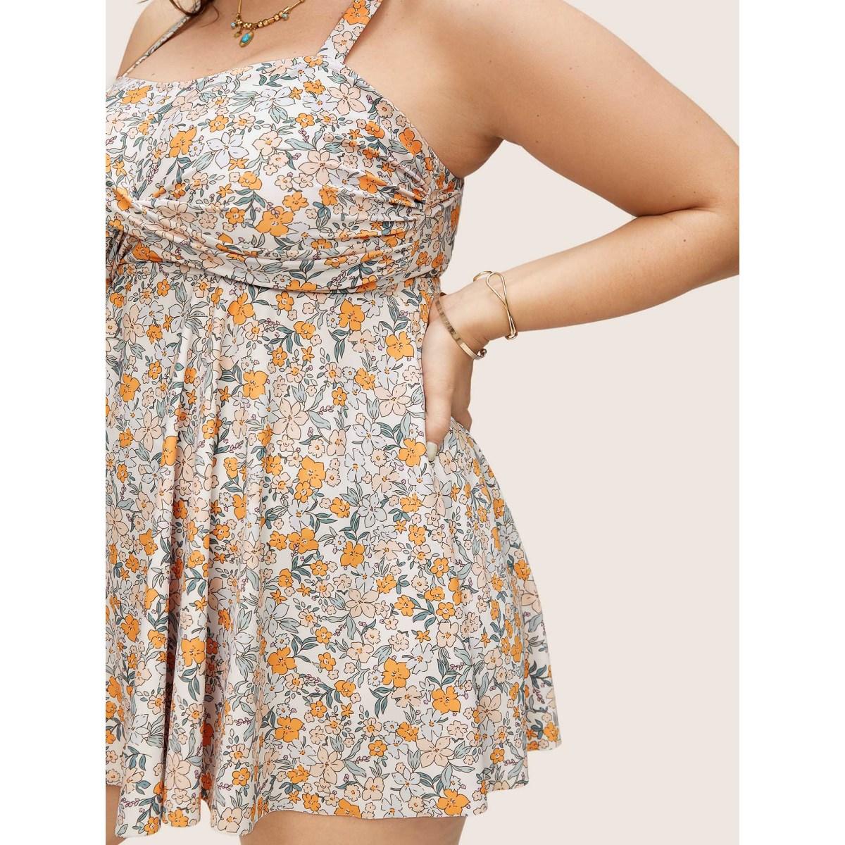 Plus Size Ditsy Floral Crossover Adjustable Straps Swim Top Women's Swimwear Apricot Beach Twist High stretch Bodycon Strapless Curve Swim Tops BloomChic 12/L Product Image