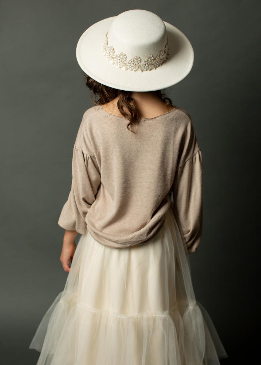 Juana Sweatshirt in Heather Oat Girls Product Image