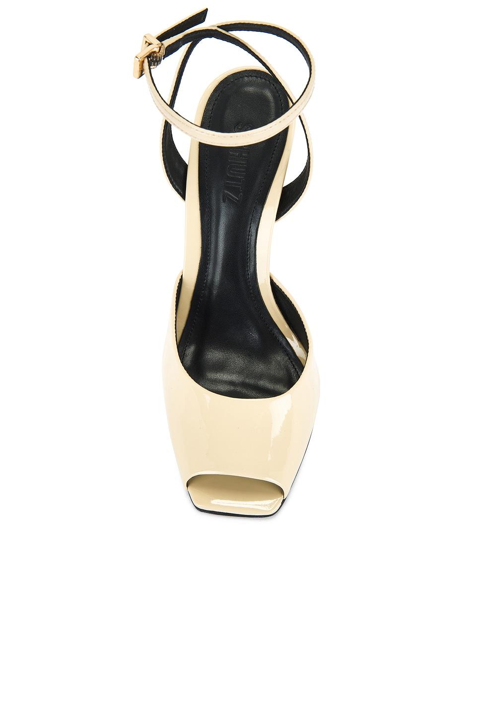 Estella Sandal Schutz Product Image