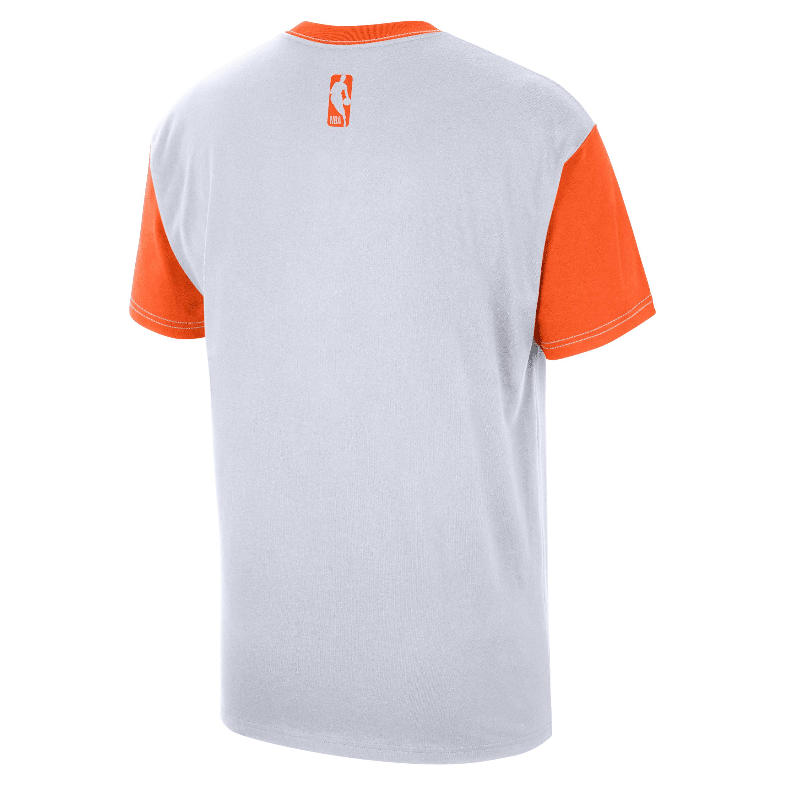 New York Knicks Courtside City Edition Men's Nike NBA T-Shirt Product Image
