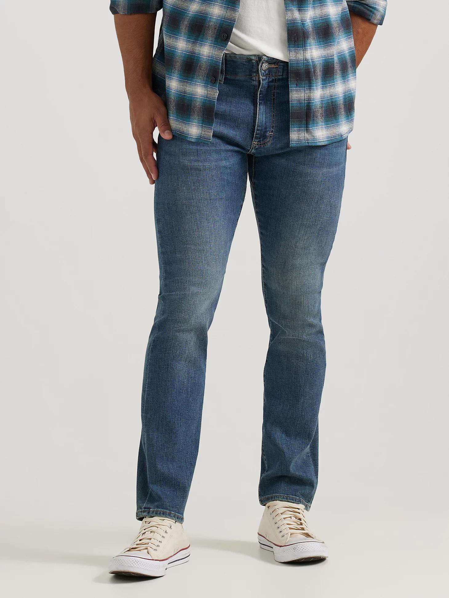 Men's Extreme Motion Slim Straight Jean | Lee® Product Image