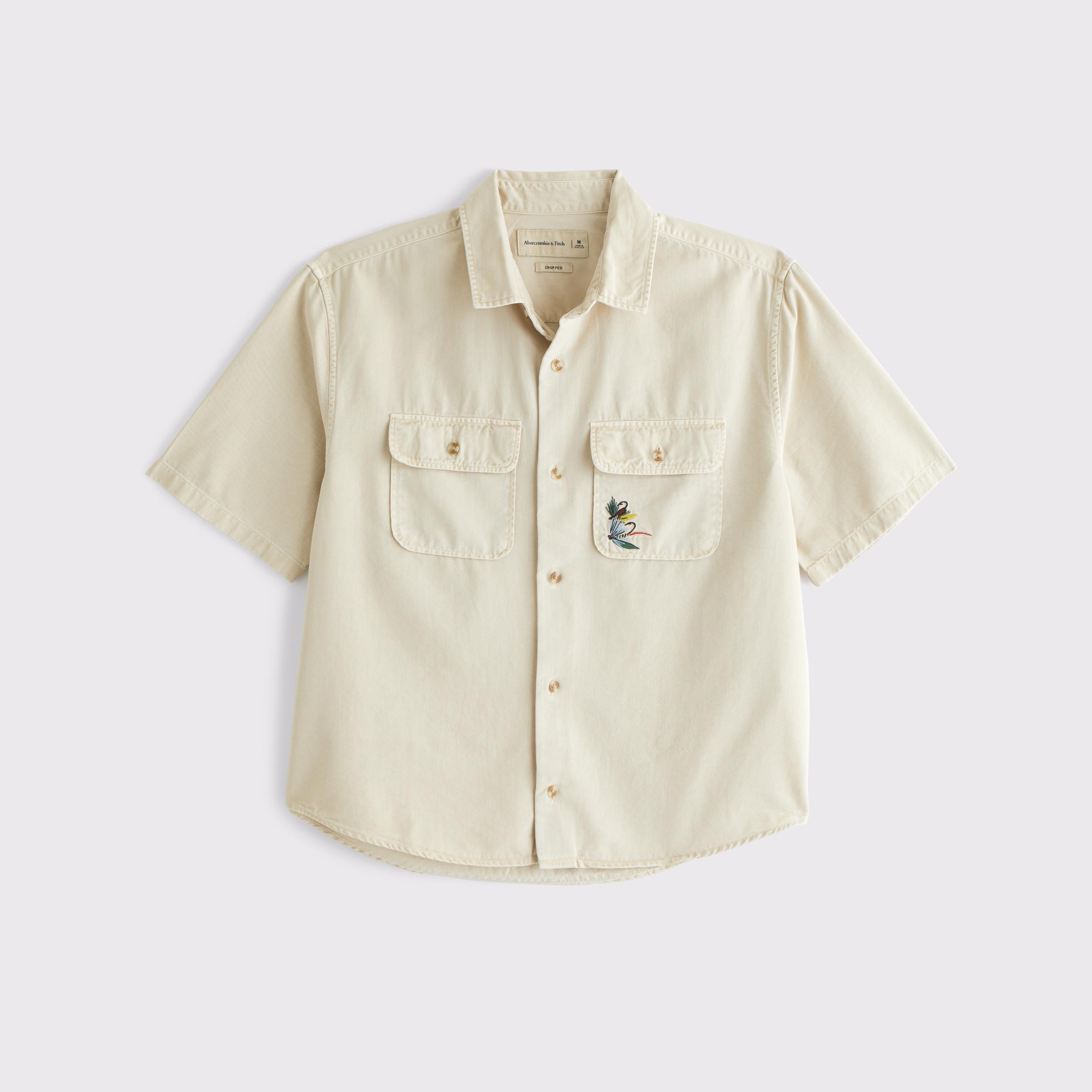 Short-Sleeve Cropped Graphic Workwear Button-Up Shirt Product Image