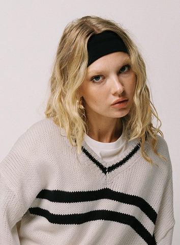 The Juney Headband Black Product Image