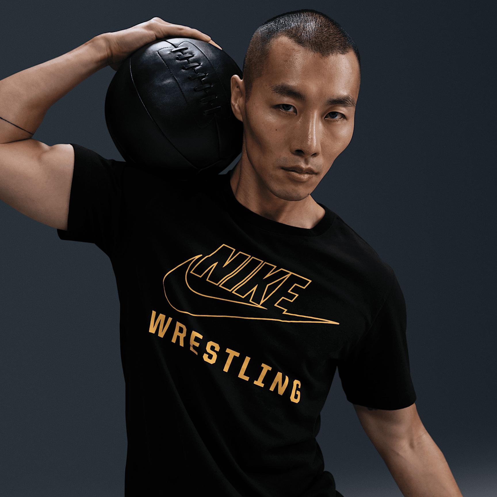 Nike Men's Swoosh Wrestling T-Shirt Product Image