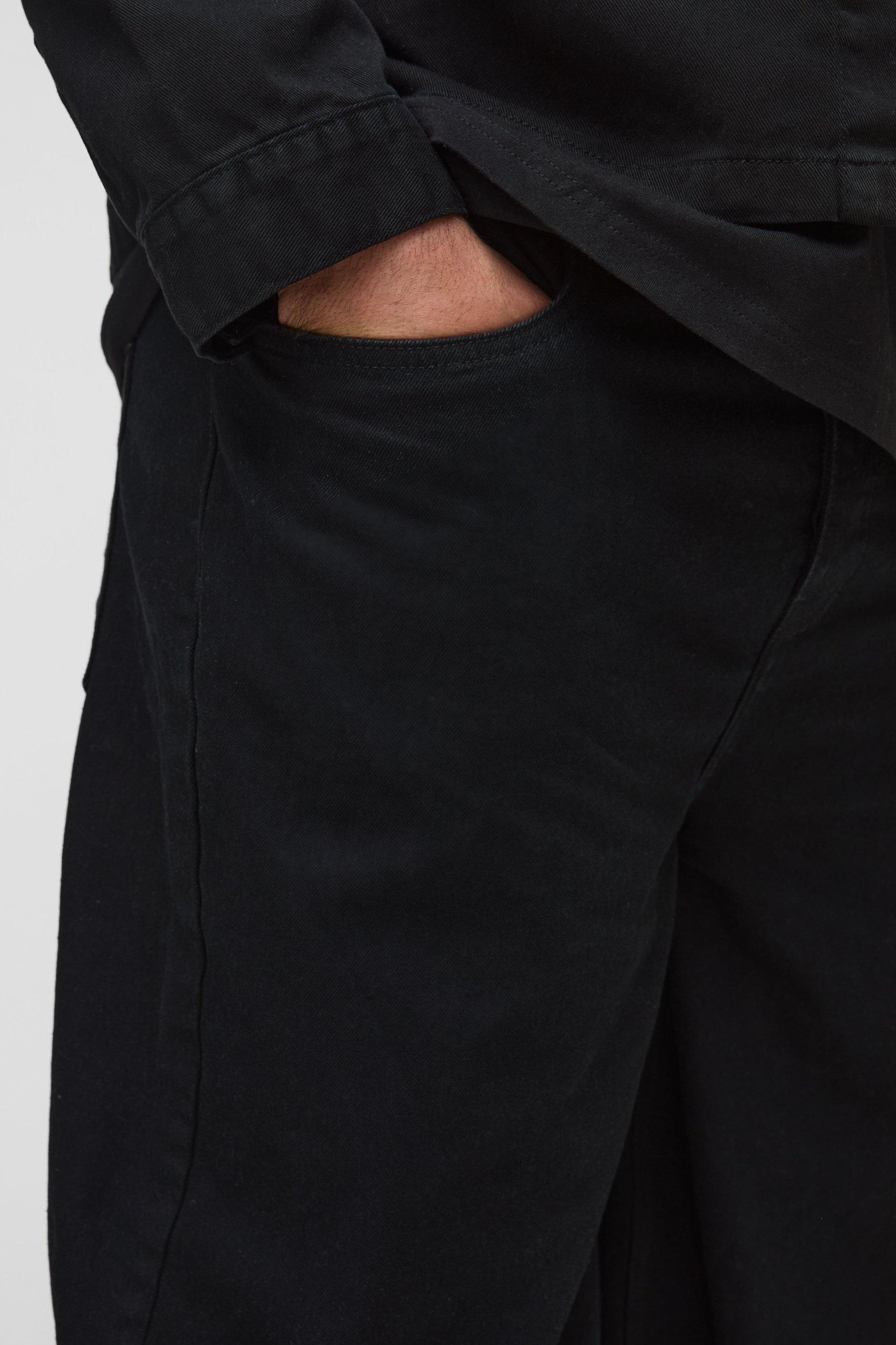 Plus Relaxed Fit Rigid Jeans with Pleat Waist Detail | boohooMAN USA Product Image