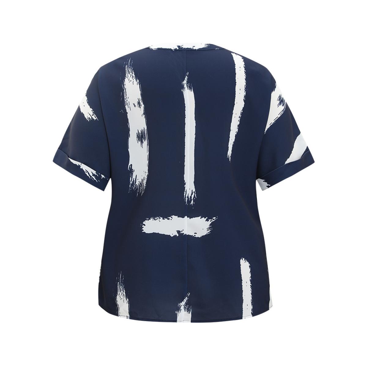 Plus Size Indigo Brush Print Rolll Batwing Sleeve Blouse Women Elegant Half Sleeve V-neck Dailywear Blouses BloomChic 28/5X Product Image