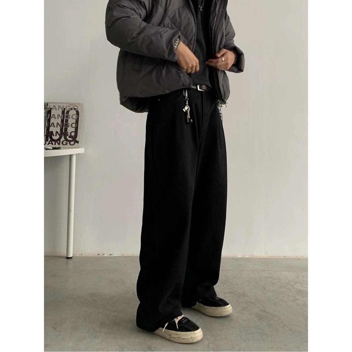 RT No. 18744 HYOJUN PLEATED STRAIGHT PANTS Product Image