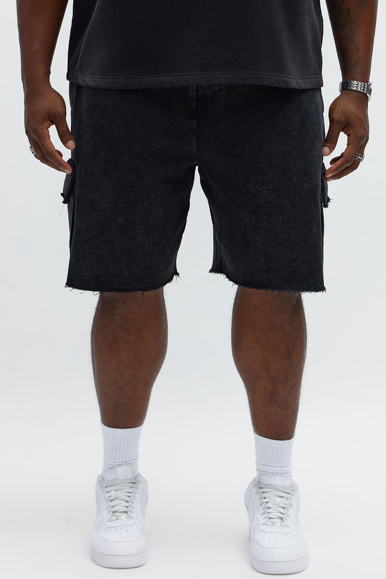 Cargo Baggy Sweatshort - Black Male Product Image