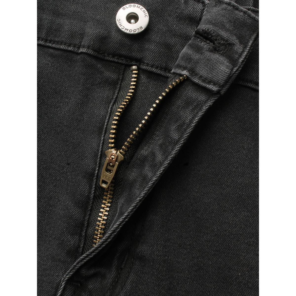 Plus Size Mid Rise Dark Wash Bootcut Jeans Women Denimcharcoal Casual Non Medium stretch Slanted pocket Jeans BloomChic 22/3X Product Image