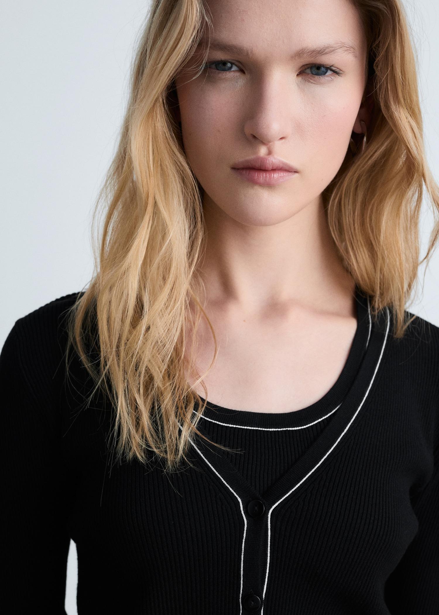 V-neck knitted cardigan - Women | MANGO USA Product Image