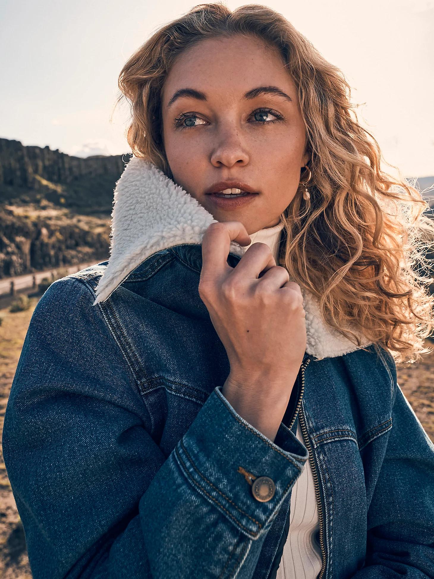 Women's Utility Rodeo Jacket | Women's JACKETS & OUTERWEAR | Wrangler® Product Image