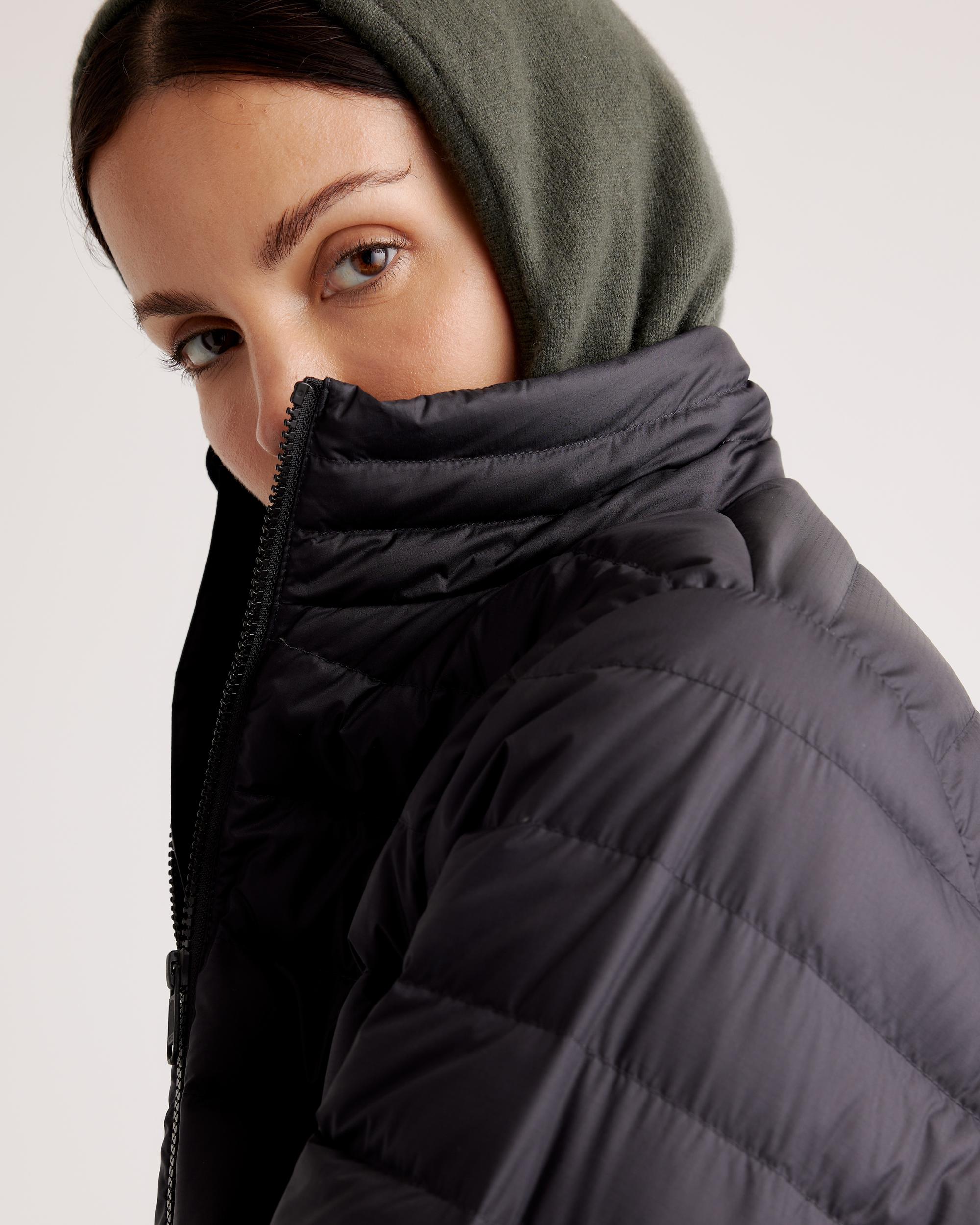 Quince | Women's Lightweight Down Packable Puffer Jacket Size XS, Recycled Polyester Product Image