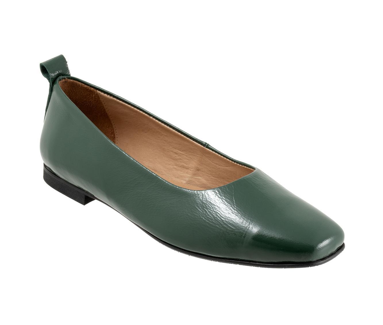 Women's Bueno Elizabeth Flats Product Image
